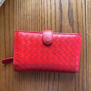 Bottega Veneta Wallet original color